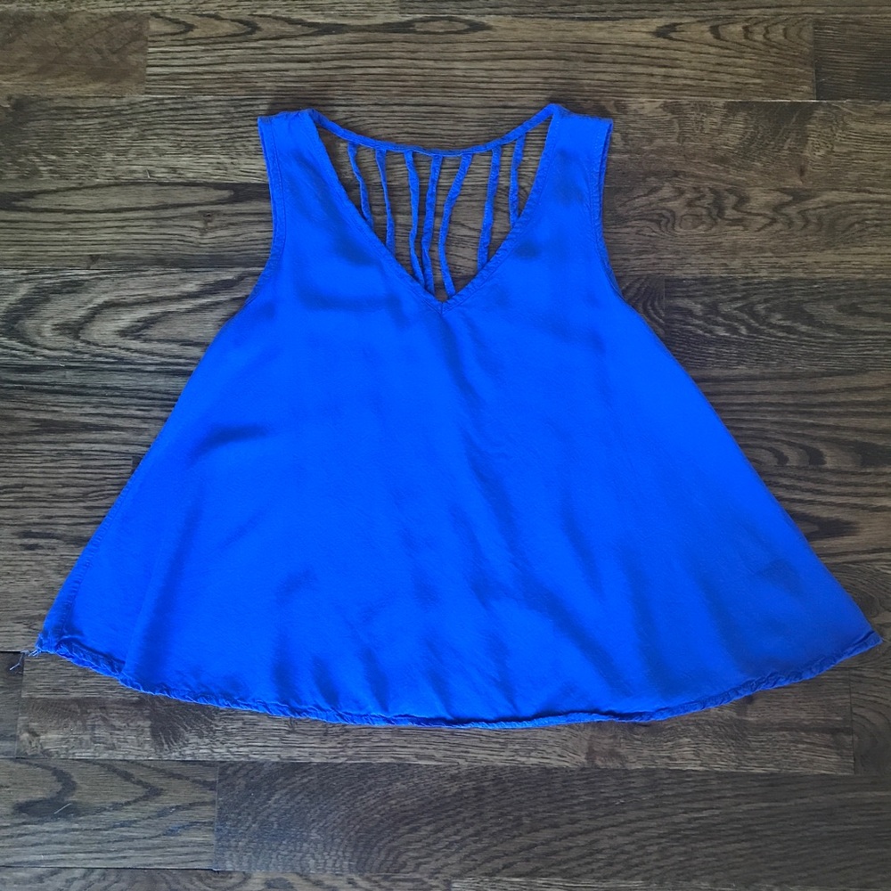 Ya Los Angeles Swing Tank
